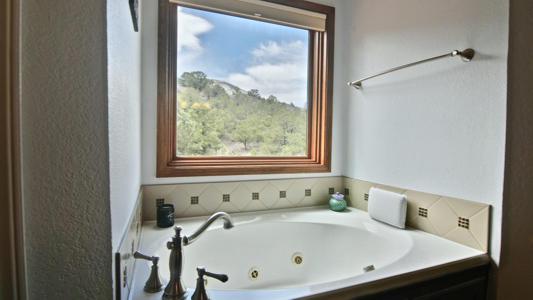 Click to view full size Interior Photography Services